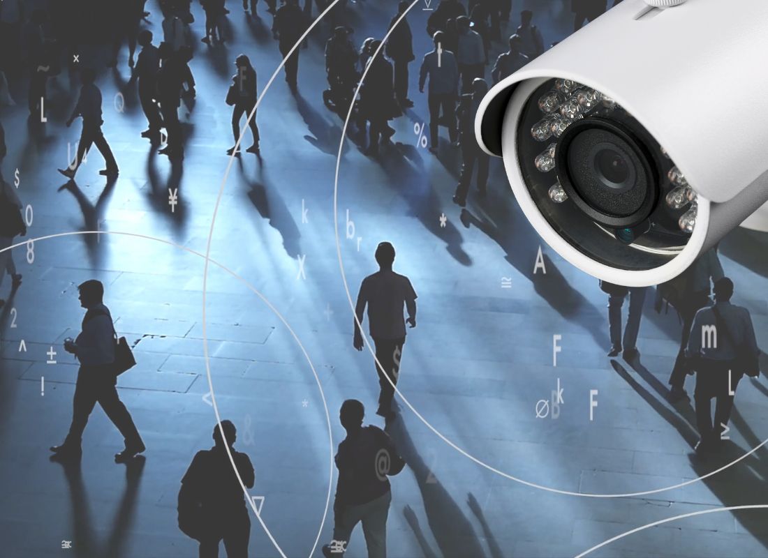 prikaz pametne video kamere koja prati ljude